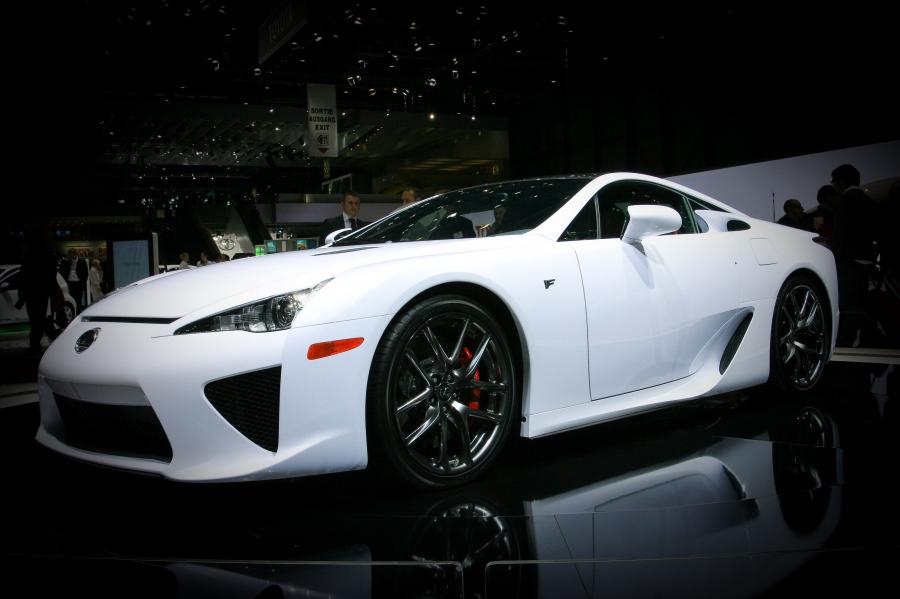  Lexus LF-A 2010 года  (фото 79 из 213)
